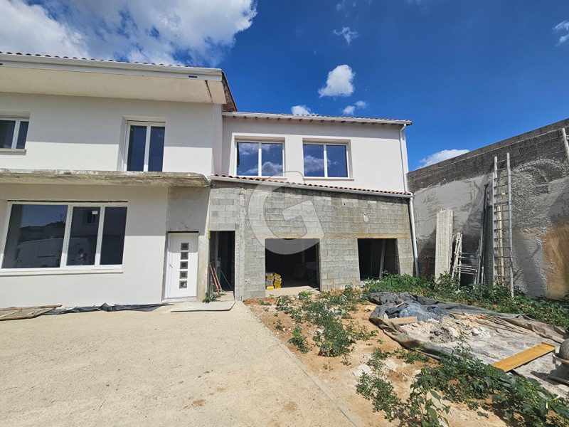 Maison à vendre 2 pièces 72 m²