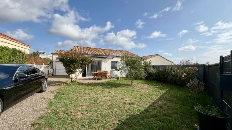 vente Maison Angles 78 m²
