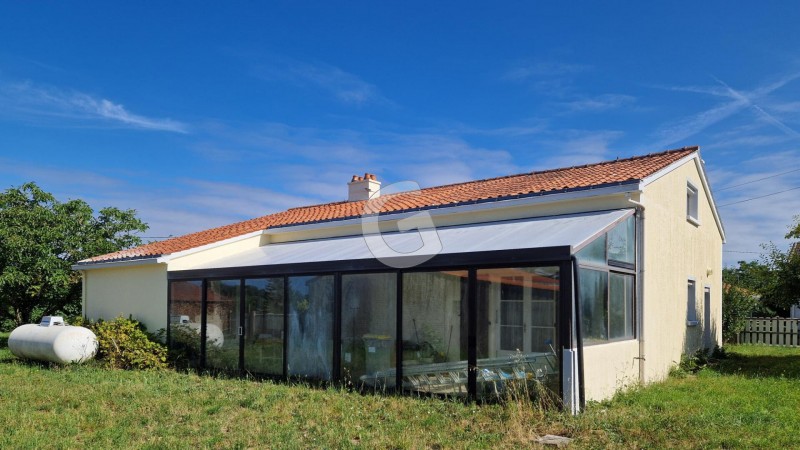 vente Maison Angles 174 m²