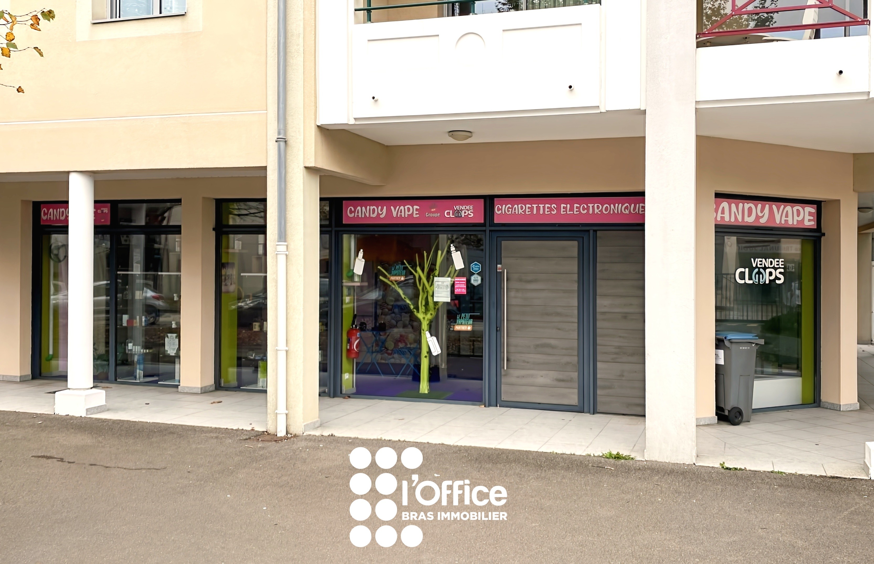 Photo 2 location Local Commercial immobilier Les Sables-d'Olonne