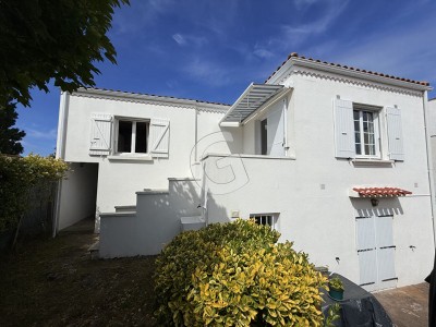 APPARTEMENT- 3 PIECES - 48 M² - A VENDRE - LA TRANCHE SUR MER