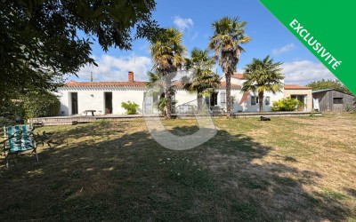 MAISON- 7 PIECES- 219M²- A VENDRE- LONGEVILLE SUR MER