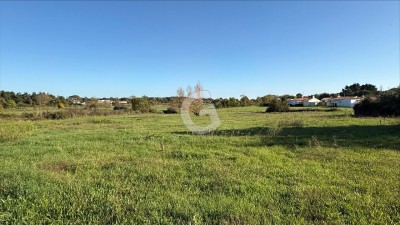 Terrain à vendre à Saint Vincent Sur Jard 3 261 m²