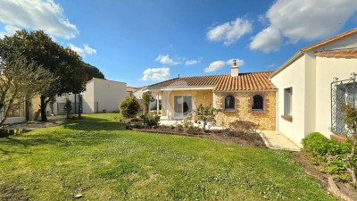 MAISON 5 PIECES 164M² A VENDRE JARD SUR MER