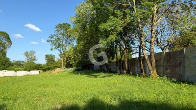 TERRAIN A BATIR - 676M² - A VENDRE - LA JONCHERE