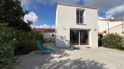 MAISON 6 PIECES- 117M²- À VENDRE- ANGLES