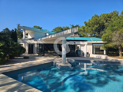 MAISON 5 PIECES 277 m² A VENDRE LA TRANCHE SUR MER