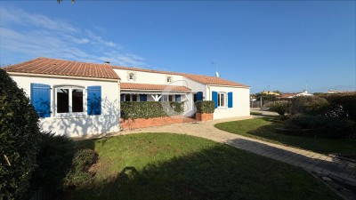 MAISON 5 PIECES 137 m2 A VENDRE LONGEVILLE SUR MER