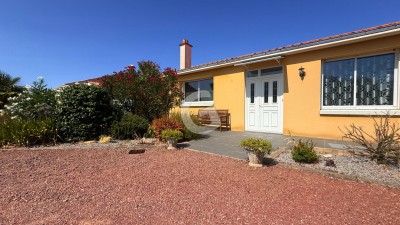 MAISON - 5 PIECES - 130 M² - A VENDRE - SAINT AVAUGOURD DES LANDES