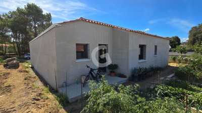 MAISON À TERMINER 4 PIÈCES- 120M²- À VENDRE À JARD SUR MER