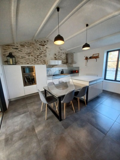 MAISON MEUBLEE A LOUER A L'ANNEE