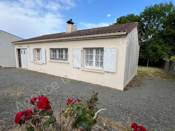 Maison à vendre Brétignolles-sur-Mer 5995 Vous ne trouverez pas meilleure situation pour votre projet de résidence secondaire ou principale ! Secteur Marais Girard proche centre-ville