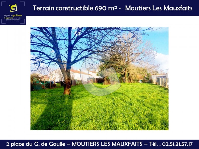 immobilier Terrain à vendre Moutiers-les-Mauxfaits 75 300 euros