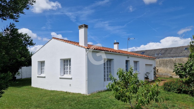 vente Maison Angles 61 m²