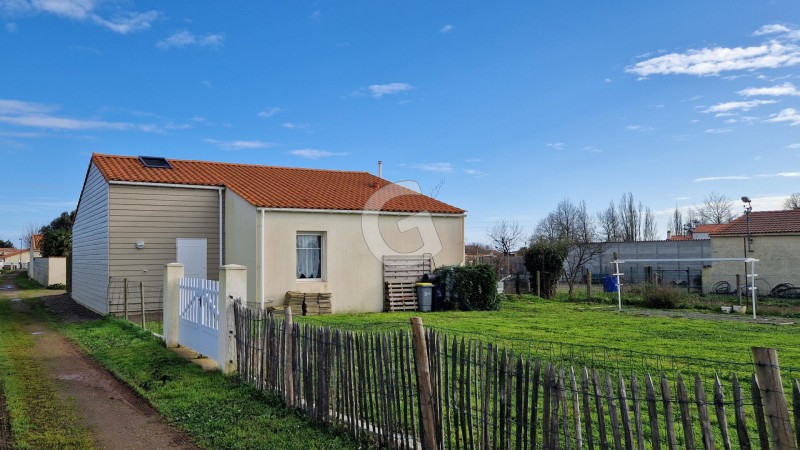 vente Maison Angles 81 m²