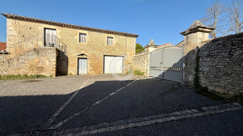 immobilier Maison à vendre Angles 584 000 euros