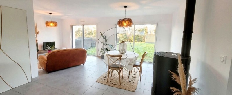 vente Maison Angles 81 m²