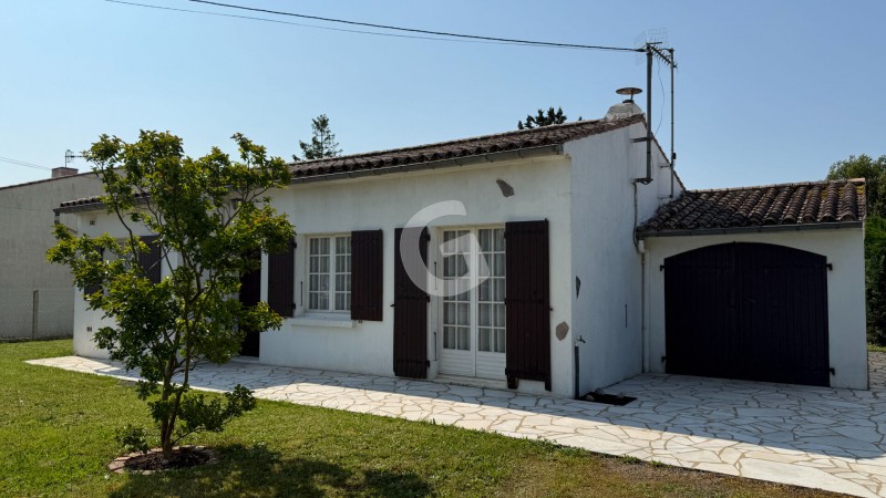vente Maison Angles 61 m²