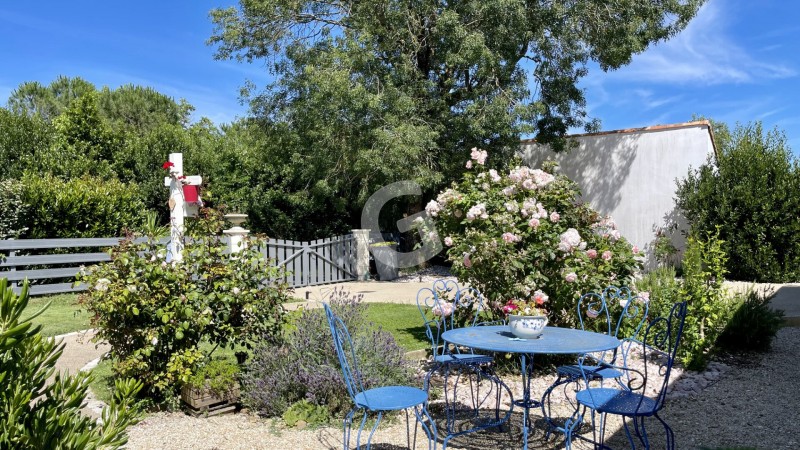 immobilier Maison à vendre Saint-Cyr-en-Talmondais 343 900 euros
