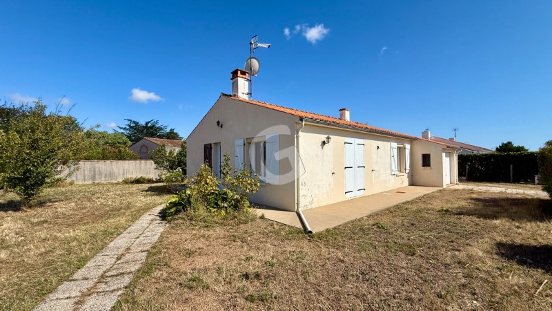vente Maison Angles 75 m²