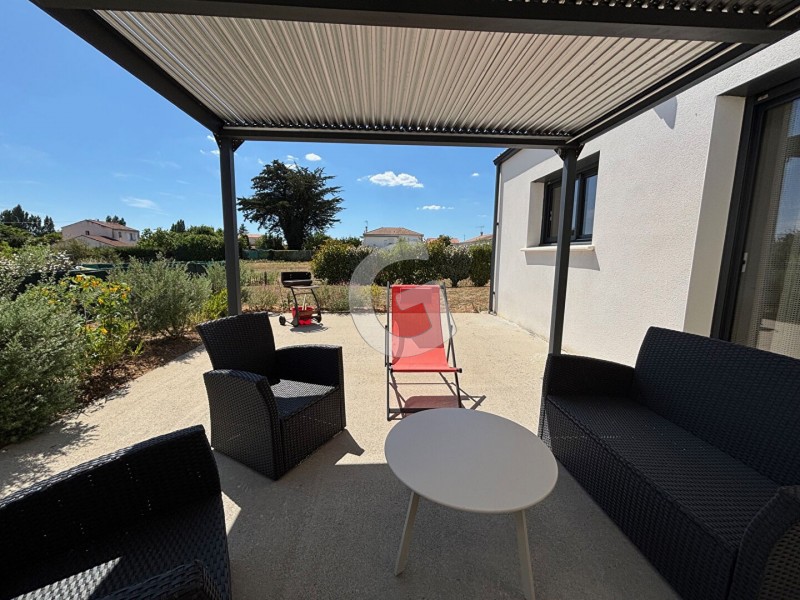 vente Maison Angles 122 m²