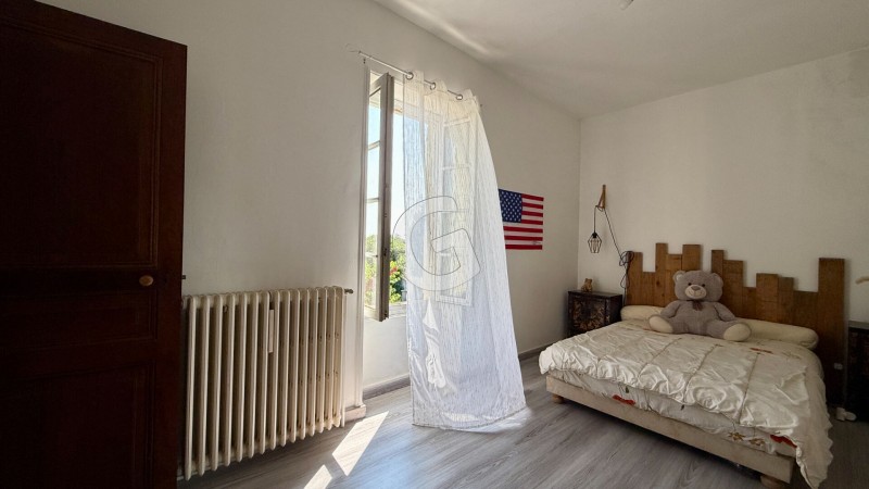 Maison à vendre 8 pièces 205 m²