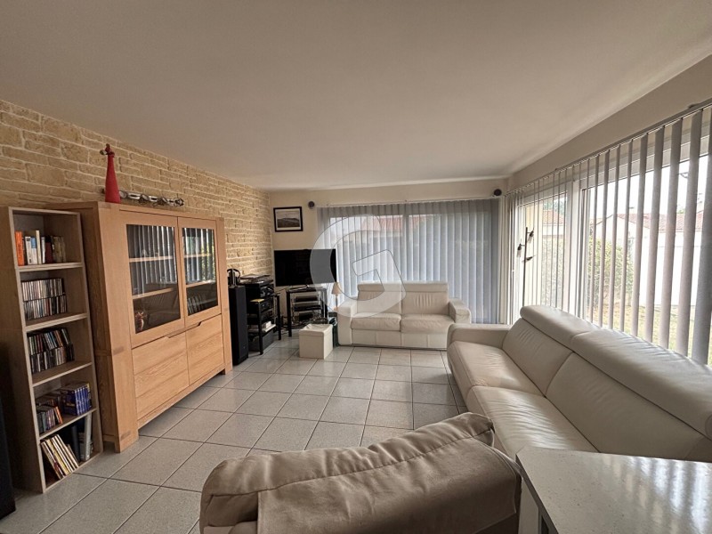 vente Maison Angles 100 m²