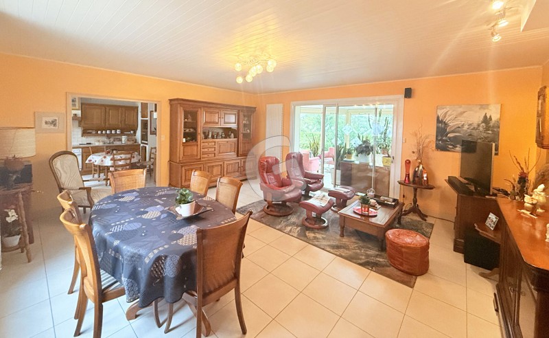 immobilier Maison à vendre Le Champ-Saint-Père 325 000 euros