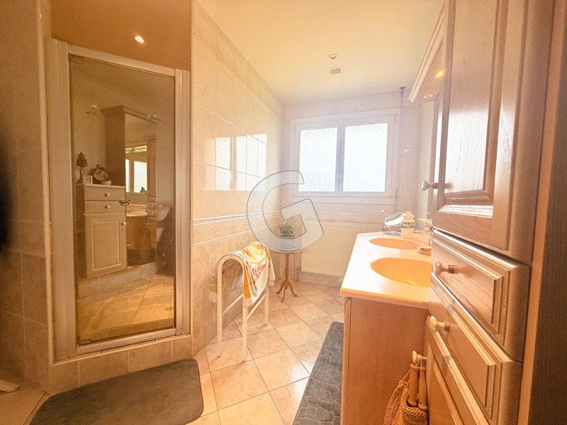 immobilier Maison à vendre Le Champ-Saint-Père 325 000 euros