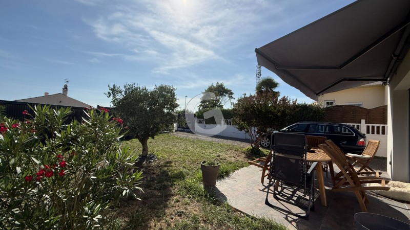 vente Maison Angles 78 m²
