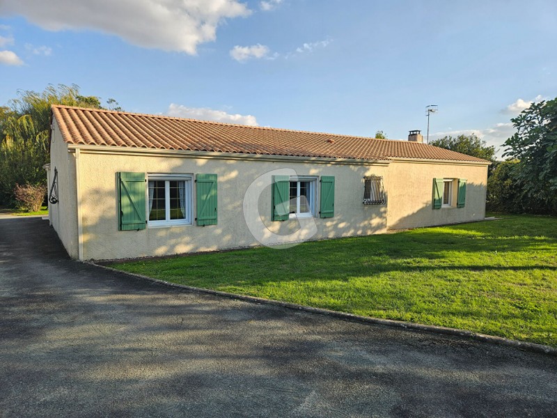 vente Maison Angles 124 m²