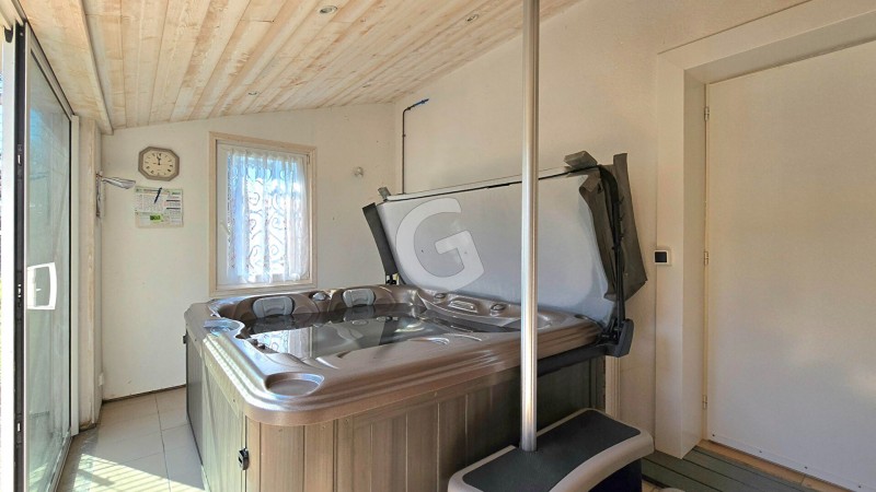 Maison à vendre 5 pièces 164 m²
