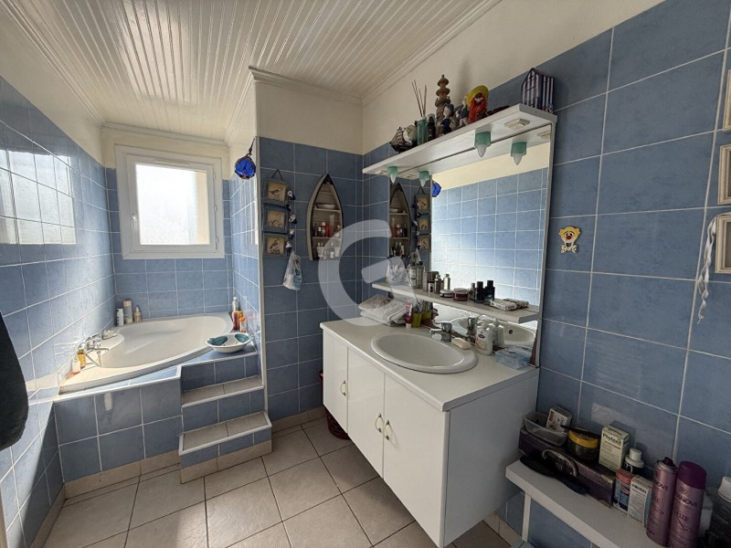 immobilier Maison à vendre Moutiers-les-Mauxfaits 299 900 euros