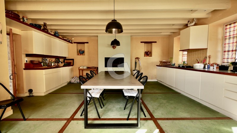 Maison à vendre 5 pièces 230 m²