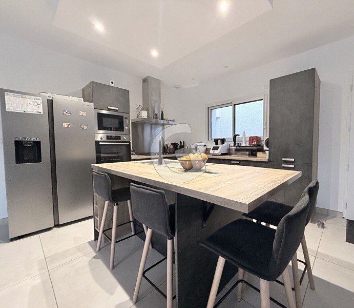 Maison à vendre 6 pièces 134 m²