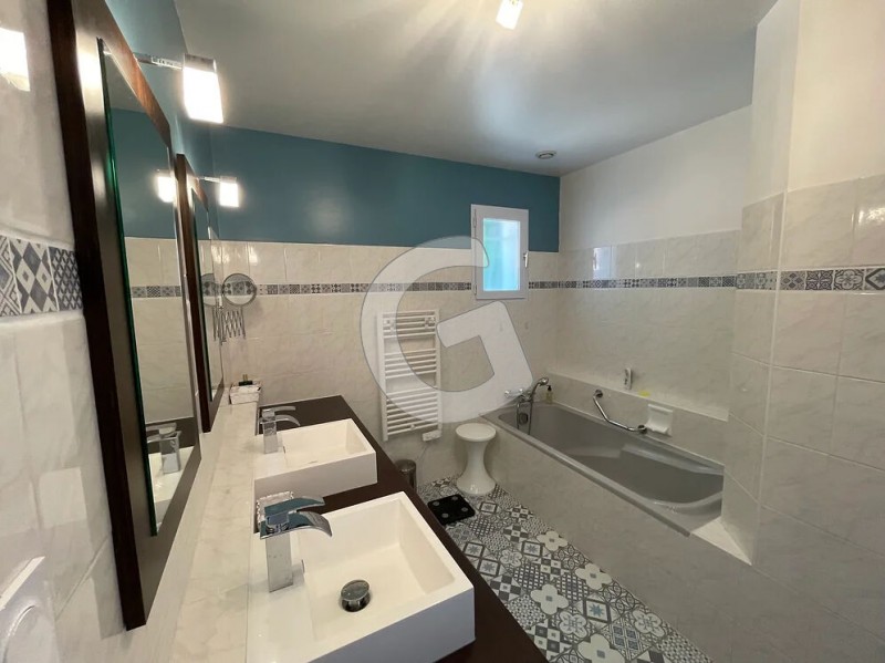 Maison à vendre 6 pièces 175 m²