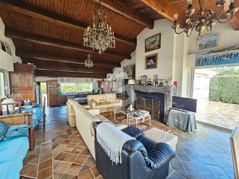 Maison à vendre 6 pièces 176 m²