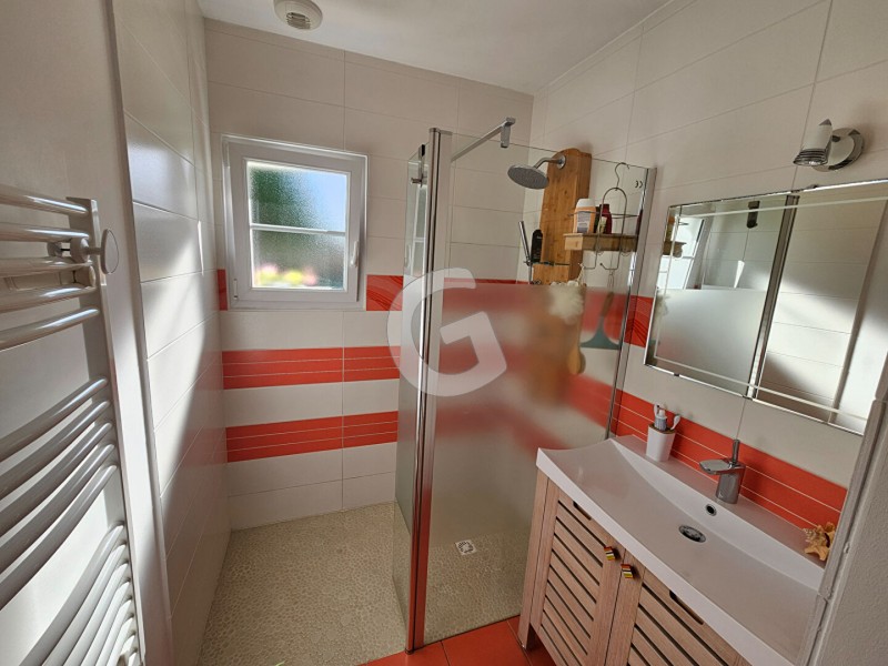 vente Maison Angles 70 m²