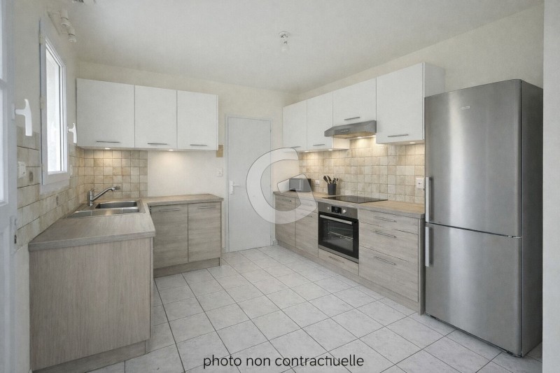 immobilier Maison à vendre Moutiers-les-Mauxfaits 170 200 euros