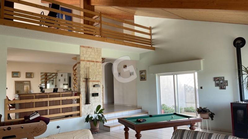 vente Maison La Jonchère 297 m²