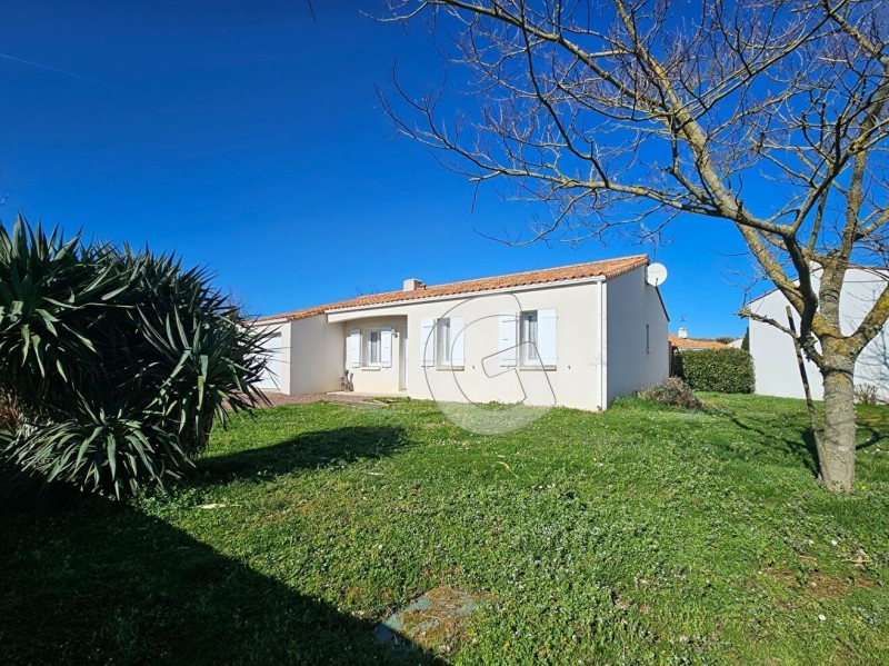 vente Maison Angles 82 m²