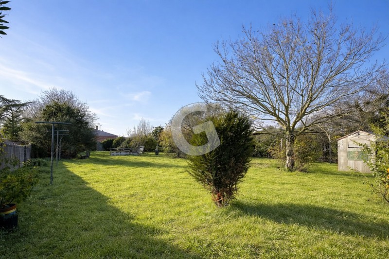 vente Terrain Saint-Benoist-sur-Mer 900 m²