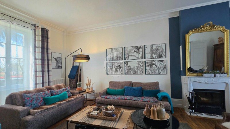 Maison à vendre 9 pièces 275 m²