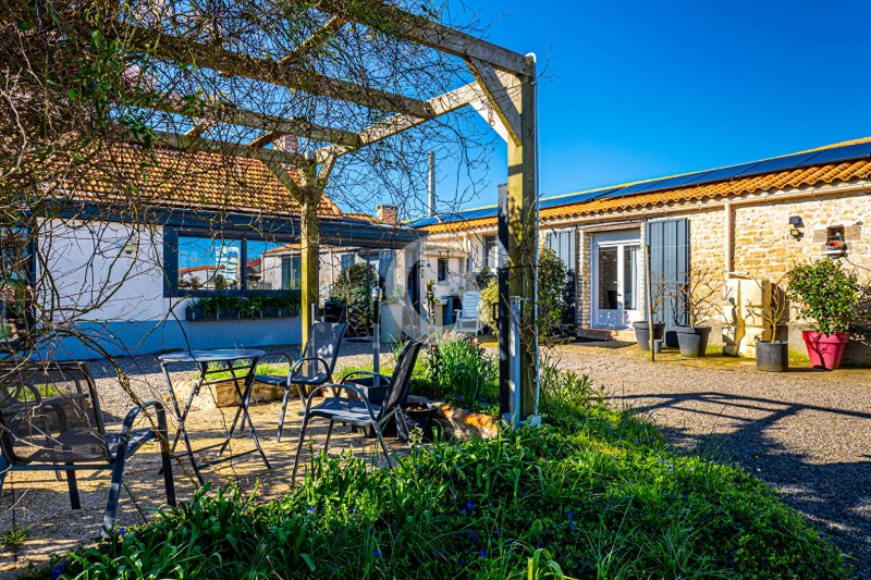 vente Maison Longeville-sur-Mer 223 m²