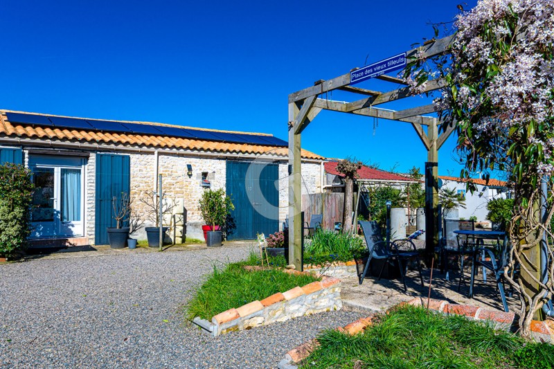 Maison à vendre 10 pièces 223 m²