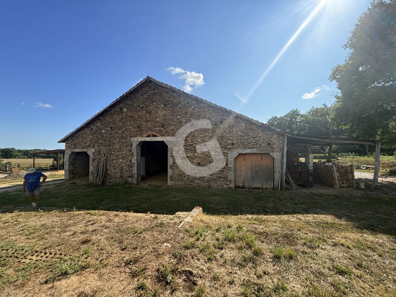 immobilier Maison à vendre Le Champ-Saint-Père 243 300 euros