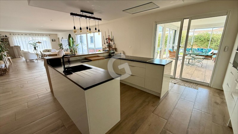 immobilier Maison à vendre Saint-Vincent-sur-Jard 649 900 euros