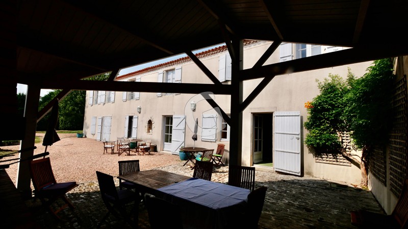 vente Maison Angles 230 m²
