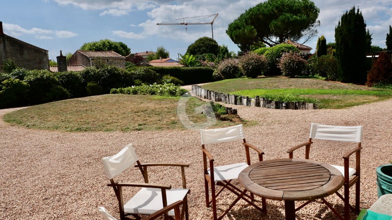 Maison à vendre 5 pièces 230 m²