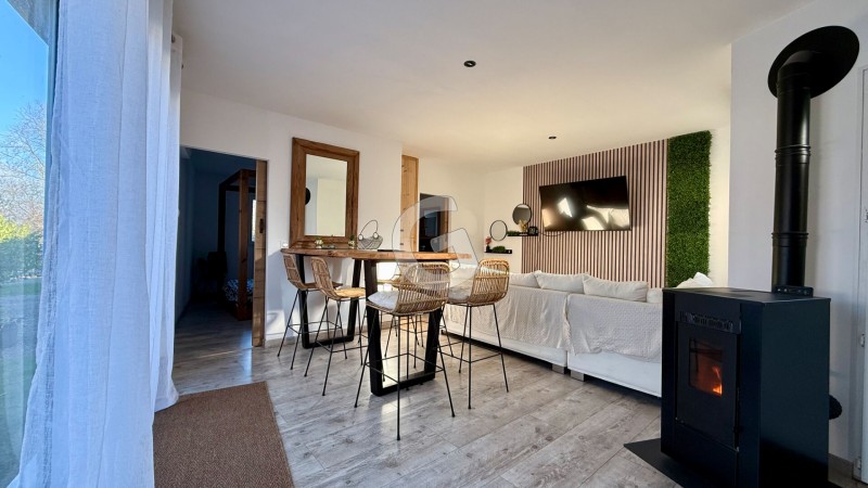 immobilier Maison à vendre Saint-Avaugourd-des-Landes 227 600 euros